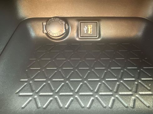 Certified 2023 Toyota RAV4 LE FWD image 21