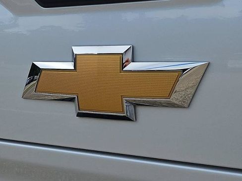 Certified 2024 Chevrolet Silverado 1500 High Country AWD/4WD image 29
