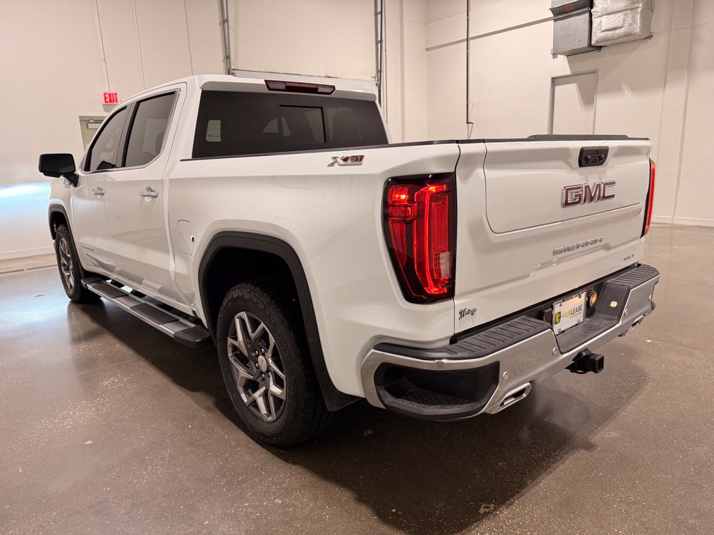 Used 2026 GMC Sierra 1500 SLT AWD/4WD image 7