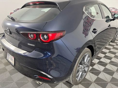 Used 2023 MAZDA MAZDA3 s image 29