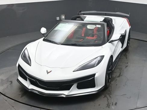 New 2027 Chevrolet Corvette Grand Sport RWD image 28