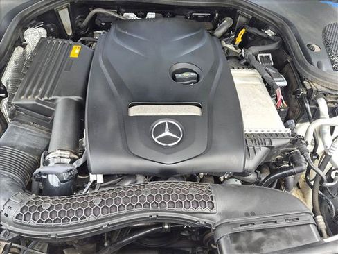 Certified 2018 Mercedes-Benz E 300 4MATIC image 22