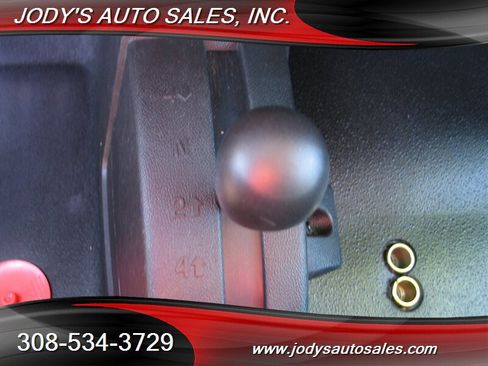 Used 2017 Chevrolet Silverado 2500 W/T image 17