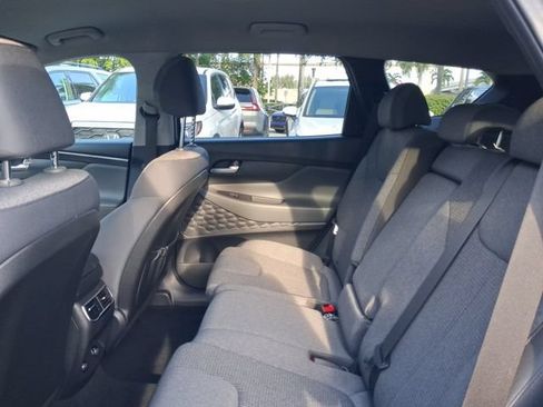 Used 2023 Hyundai Santa Fe SE FWD image 6