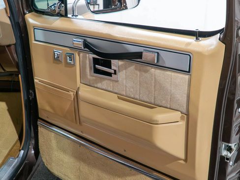 Used 1988 Chevrolet Blazer 4WD image 79