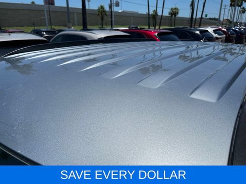 Used 2024 Ford Explorer XLT RWD image 22