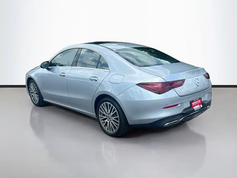 Used 2025 Mercedes-Benz CLA 250 4MATIC image 8
