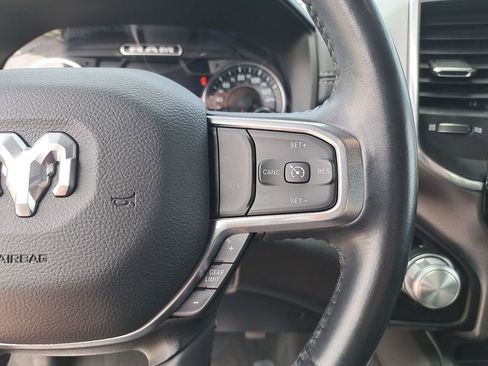 Used 2023 RAM 1500 Laramie AWD/4WD image 18