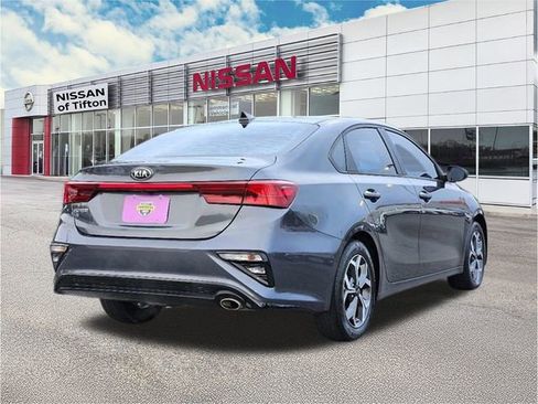 Used 2021 Kia Forte LXS image 7