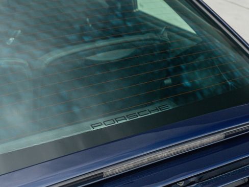 Used 2005 Porsche 911 Carrera RWD image 49