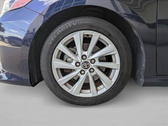 Used 2022 Toyota Camry LE FWD image 13