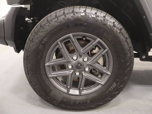 Certified 2024 Jeep Wrangler Unlimited Sport AWD/4WD image 25