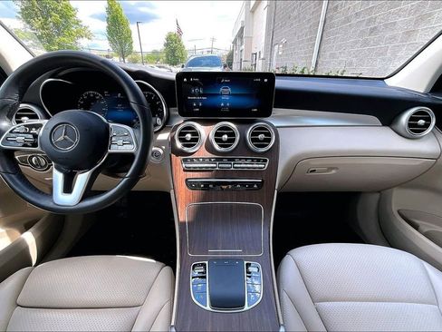 Certified 2022 Mercedes-Benz GLC 300 4MATIC image 15