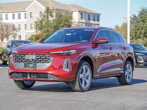 New 2025 Audi Q5 Premium Plus image 7