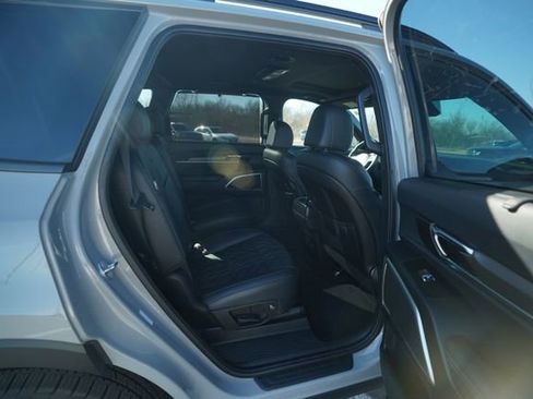 Used 2023 Kia Telluride EX X-Line image 23