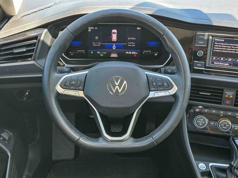 Used 2023 Volkswagen Jetta SE FWD image 26