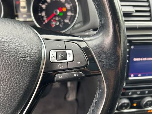 Used 2017 Volkswagen Passat 1.8T SE FWD image 24