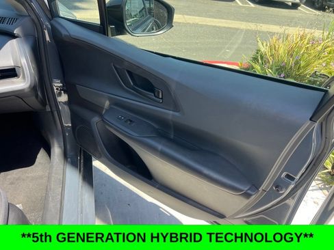 Used 2023 Toyota Prius LE FWD image 26