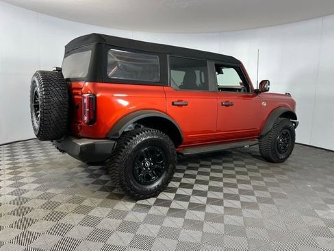 Used 2024 Ford Bronco Wildtrak image 10