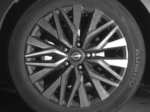 Used 2025 Nissan Altima 2.5 SV image 12