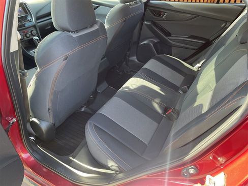 Used 2019 Subaru Crosstrek 2.0i Premium AWD/4WD image 11