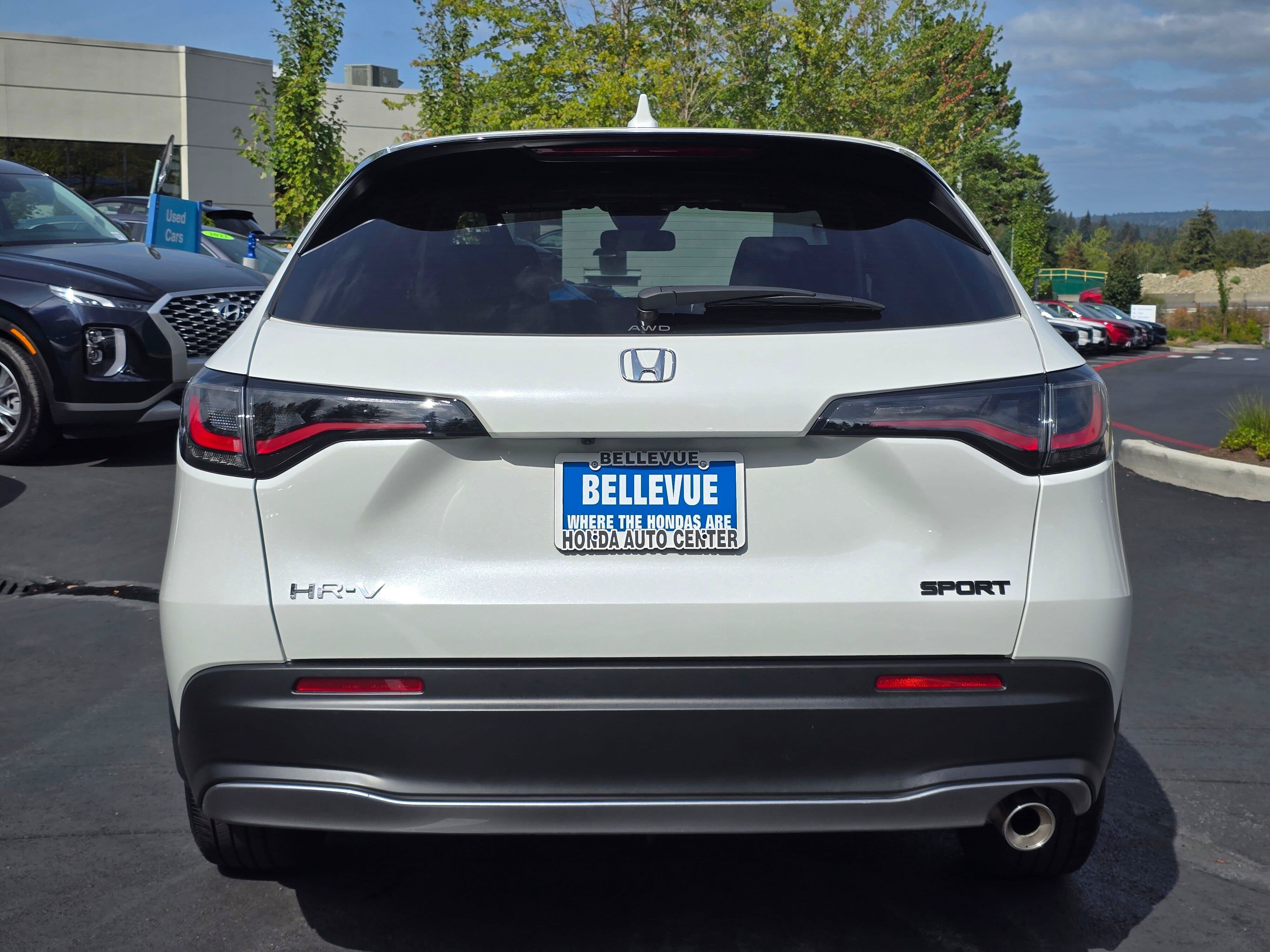 Used 2024 Honda HR-V Sport image 6