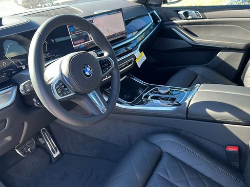 New 2026 BMW X5 xDrive40i w/ M Sport Package image 9