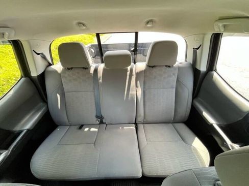 Used 2016 Toyota Tacoma SR5 RWD image 15