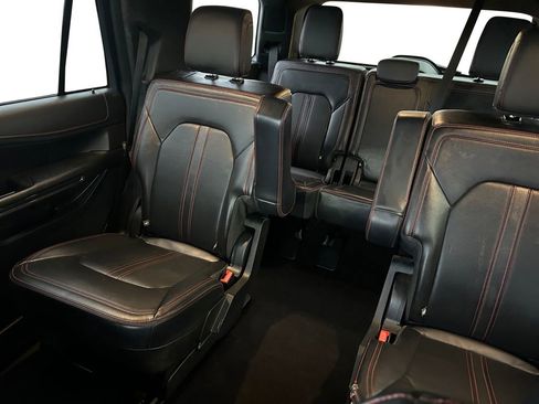 Used 2024 Ford Expedition Limited image 15
