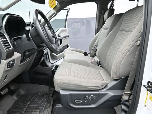 Used 2015 Ford F150 XLT w/ Equipment Group 302A Luxury AWD/4WD image 13