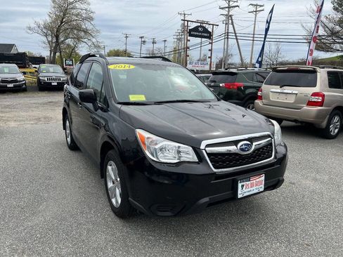 Used 2014 Subaru Forester 2.5i Premium w/ All-Weather Package image 6