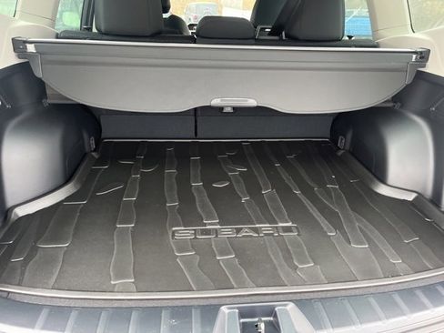 Used 2024 Subaru Forester Premium image 33