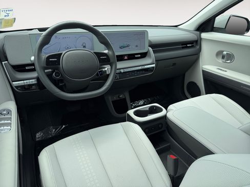 Certified 2024 Hyundai Ioniq 5 Limited RWD image 15