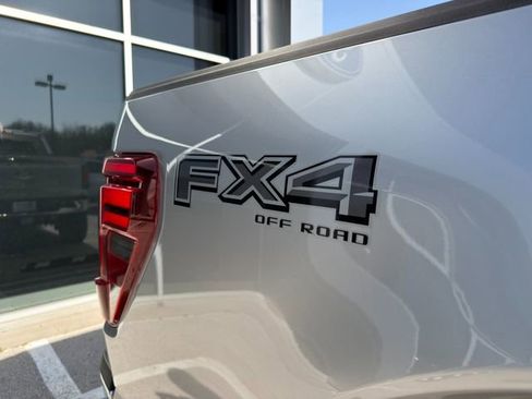 Used 2024 Ford F150 Lariat w/ FX4 Off-Road Package image 12