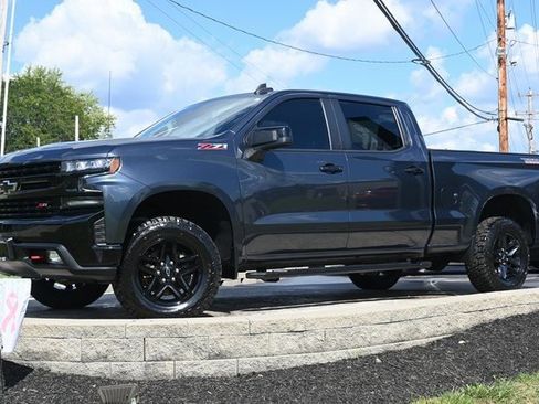 Used 2022 Chevrolet Silverado 1500 LT Trail Boss w/ Bed Protection Package image 1
