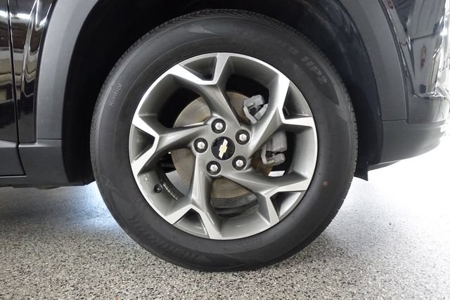 Used 2025 Chevrolet Trax LT w/ Driver Confidence Package FWD image 26