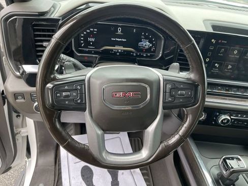 Used 2023 GMC Sierra 1500 SLT w/ SLT Convenience Package AWD/4WD image 14
