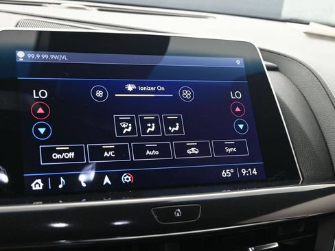 Used 2022 Cadillac CT5 V Blackwing w/ Parking Package RWD image 30