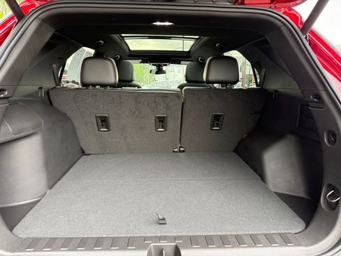 Used 2024 Chevrolet Equinox RS w/ RS Leather Package AWD/4WD image 9