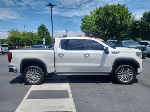 Certified 2019 GMC Sierra 1500 Denali w/ Denali Ultimate Package AWD/4WD image 9