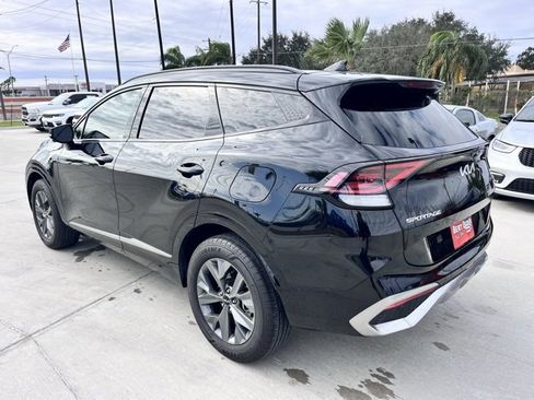 Used 2025 Kia Sportage SX Prestige image 6