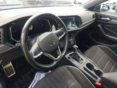 Used 2024 Volkswagen Jetta Sport FWD image 15