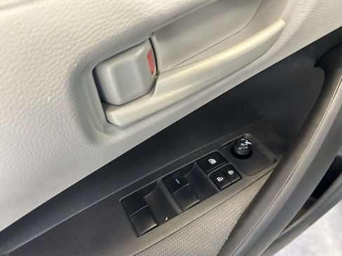 Certified 2024 Toyota Corolla LE w/ LE Convenience Package FWD image 17