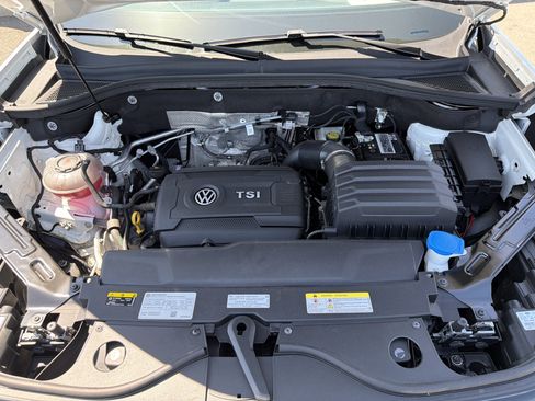 Certified 2023 Volkswagen Atlas SEL AWD/4WD image 30