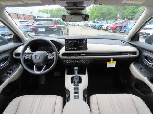 New 2026 Honda HR-V EX-L image 17
