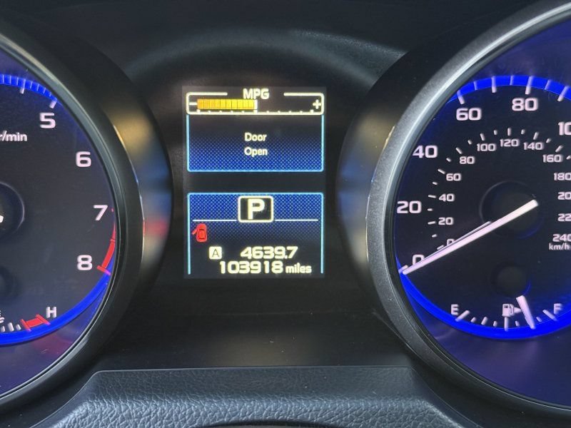 Used 2018 Subaru Outback 2.5i Limited AWD/4WD image 9