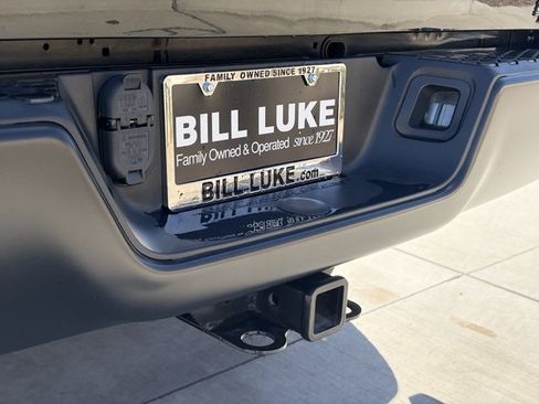 Certified 2022 RAM 1500 Tradesman w/ Popular Equipment Group image 6