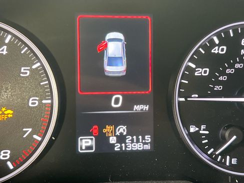Used 2023 Subaru Legacy Premium AWD/4WD image 12