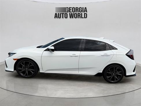 Used 2018 Honda Civic Sport image 10