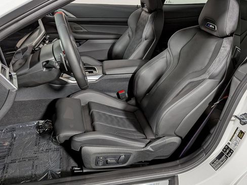 Used 2025 BMW M4 xDrive Competition w/ Executive Package image 19